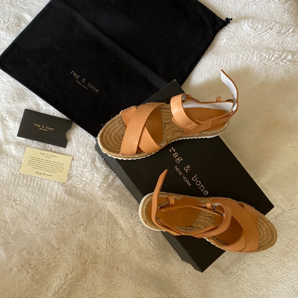 Rag & Bone
Giza Genuine Leather Espadrille Sandals NIB NWT size 6.5